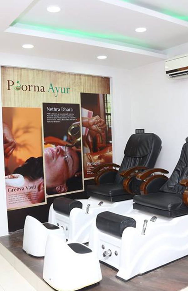 about poorna ayur offers